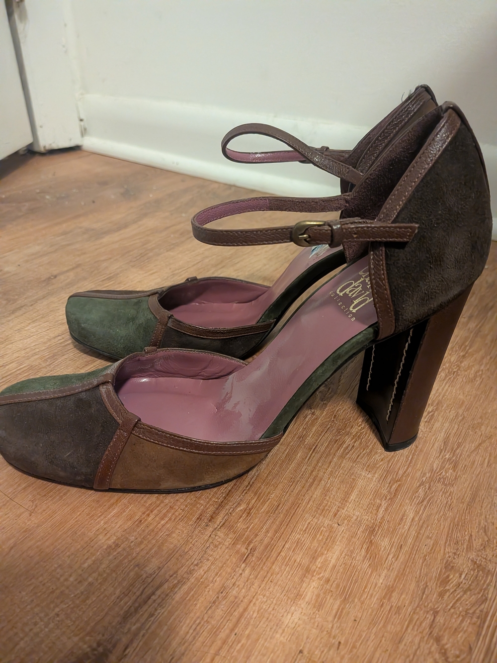 Charles David Collection Green Brown Suede Leather Mary Jane Heels 7B - Picture 6 of 8